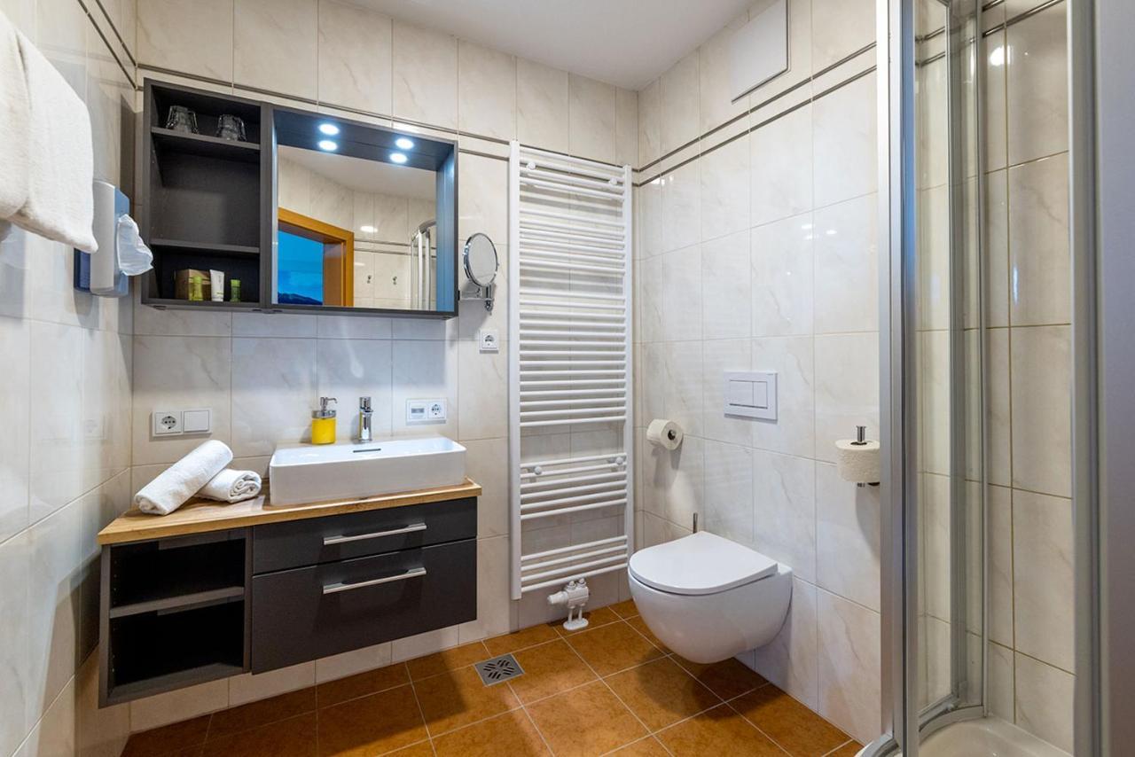 Seehotel Im Weyer Gmunden Luaran gambar